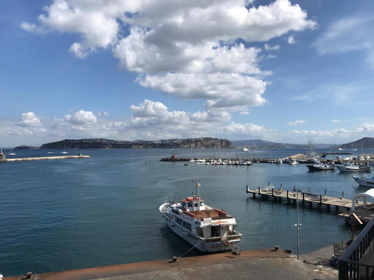 Vento Di Mare Bed & Breakfast Procida Exterior photo